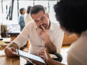 https://www.lemediasocial-emploi.fr/media/cache/articles_thumbnail/uploads/images/articles-small/633173727ab2a_GettyImages-1356386941 - Copie.jpg